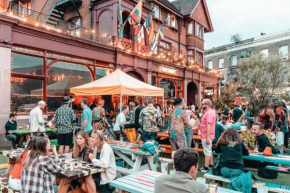 Hootananny Hostel, London